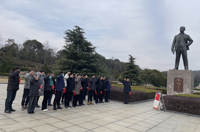 照片 (4)_副本.jpg